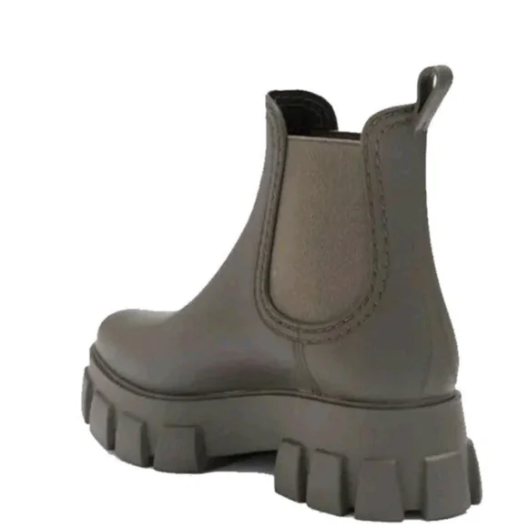 Jeffrey Campbell Platform Lug Sole  Chelsea Matte Grey Green Rain Boots Size 7 - Picture 3 of 10